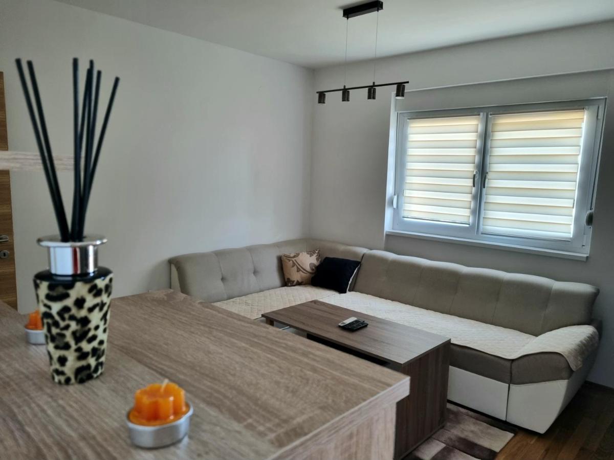 Apartman Court Prijedor Exteriér fotografie